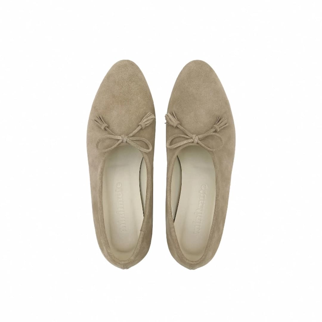 미닛뮤트 ribbon tassel shoes - suede greige