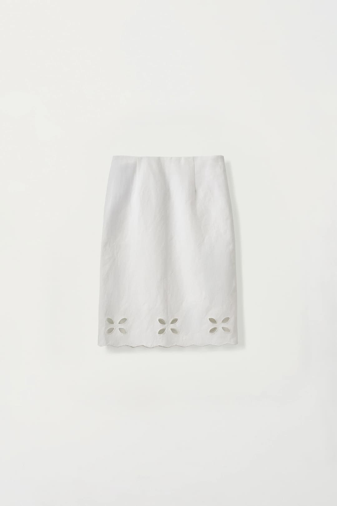 낫띵리튼 3RD / Lia cutout skirt (Off white)
